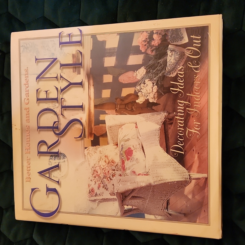 hardcover book Garden Style, decorating ideas for indoor and out